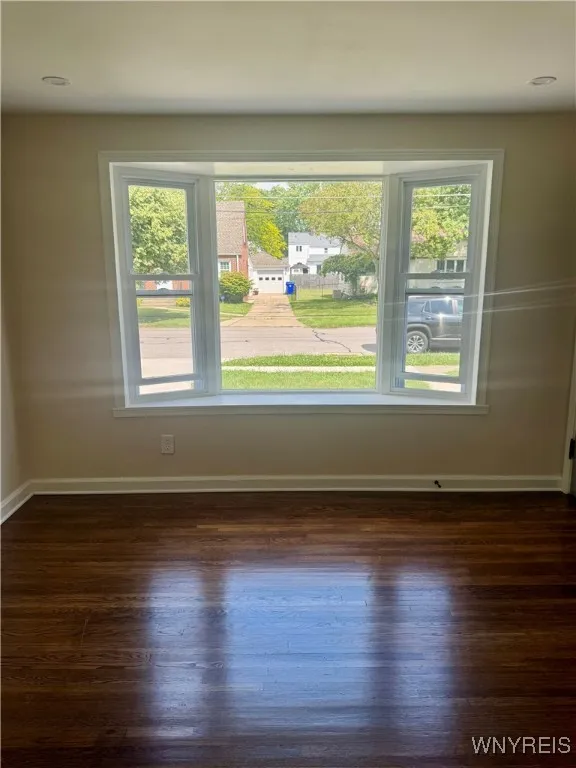 129 Brookside Drive, West Seneca, New York 14220, West Seneca, New York 14220, 4 Bedrooms Bedrooms, ,2 BathroomsBathrooms,Residential,For Sale,129 Brookside Drive, West Seneca, New York 14220,B1621910