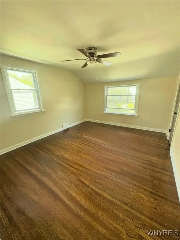 129 Brookside Drive, West Seneca, New York 14220, West Seneca, New York 14220, 4 Bedrooms Bedrooms, ,2 BathroomsBathrooms,Residential,For Sale,129 Brookside Drive, West Seneca, New York 14220,B1621910