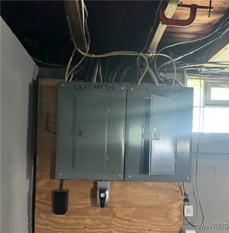 129 Brookside Drive, West Seneca, New York 14220, West Seneca, New York 14220, 4 Bedrooms Bedrooms, ,2 BathroomsBathrooms,Residential,For Sale,129 Brookside Drive, West Seneca, New York 14220,B1621910