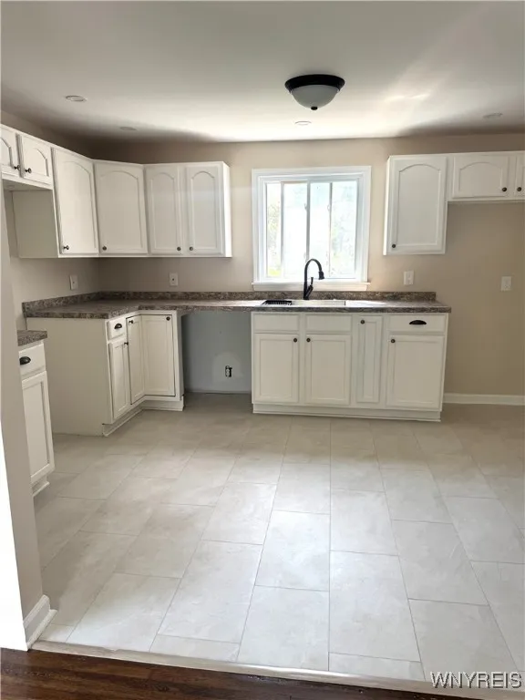 129 Brookside Drive, West Seneca, New York 14220, West Seneca, New York 14220, 4 Bedrooms Bedrooms, ,2 BathroomsBathrooms,Residential,For Sale,129 Brookside Drive, West Seneca, New York 14220,B1621910