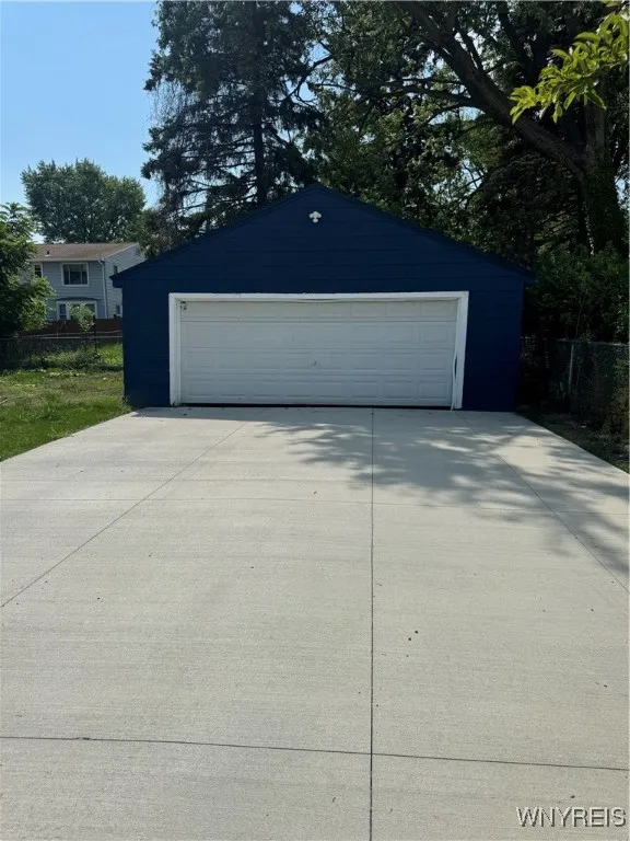 129 Brookside Drive, West Seneca, New York 14220, West Seneca, New York 14220, 4 Bedrooms Bedrooms, ,2 BathroomsBathrooms,Residential,For Sale,129 Brookside Drive, West Seneca, New York 14220,B1621910