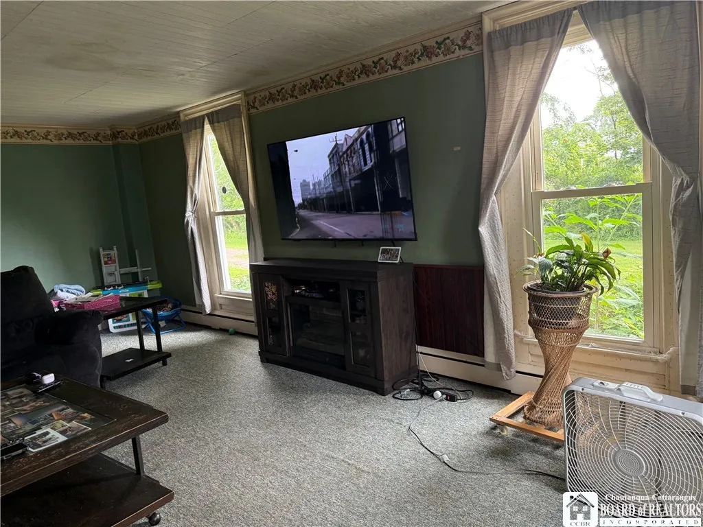 193 N. Portage, Westfield, New York 14787, Westfield, New York 14787, 4 Bedrooms Bedrooms, 11 Rooms Rooms,1 BathroomBathrooms,Residential,For Sale,193 N. Portage, Westfield, New York 14787,R1621601