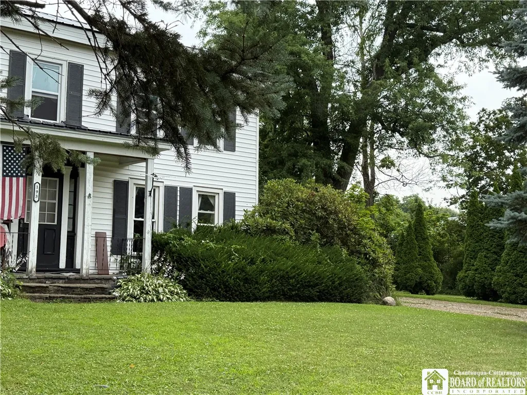193 N. Portage, Westfield, New York 14787, Westfield, New York 14787, 4 Bedrooms Bedrooms, 11 Rooms Rooms,1 BathroomBathrooms,Residential,For Sale,193 N. Portage, Westfield, New York 14787,R1621601