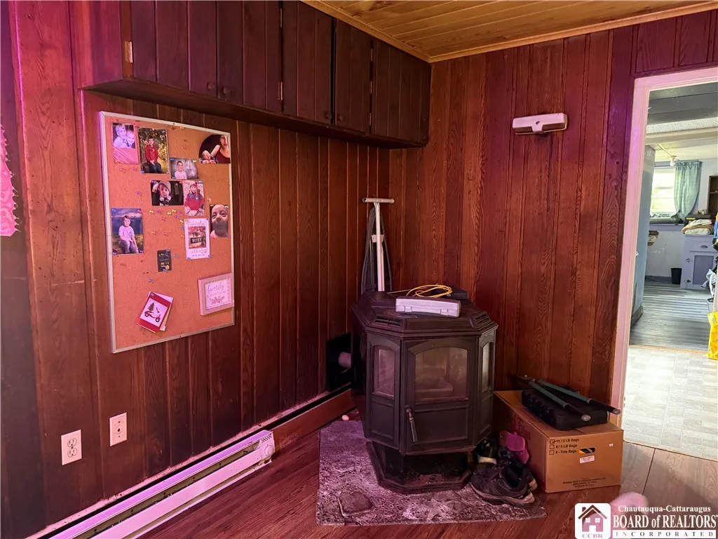 193 N. Portage, Westfield, New York 14787, Westfield, New York 14787, 4 Bedrooms Bedrooms, 11 Rooms Rooms,1 BathroomBathrooms,Residential,For Sale,193 N. Portage, Westfield, New York 14787,R1621601