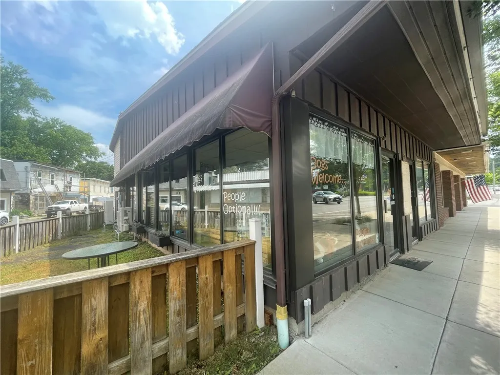 87 Main Street, Sidney, New York 13838, Sidney, New York 13838, ,Commercial Sale,For Sale,87 Main Street, Sidney, New York 13838,R1619676