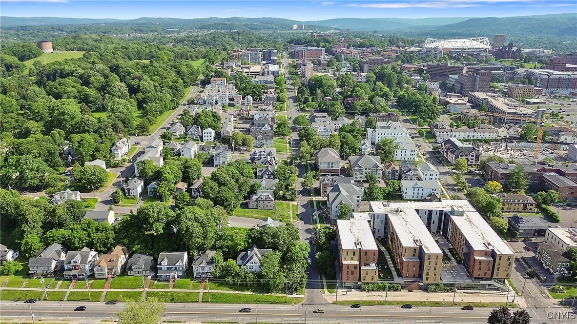 101 Comstock Avenue, Syracuse, New York 13210, Syracuse, New York 13210, 8 Bedrooms Bedrooms, ,Multi Family,For Sale,101 Comstock Avenue, Syracuse, New York 13210,S1618236