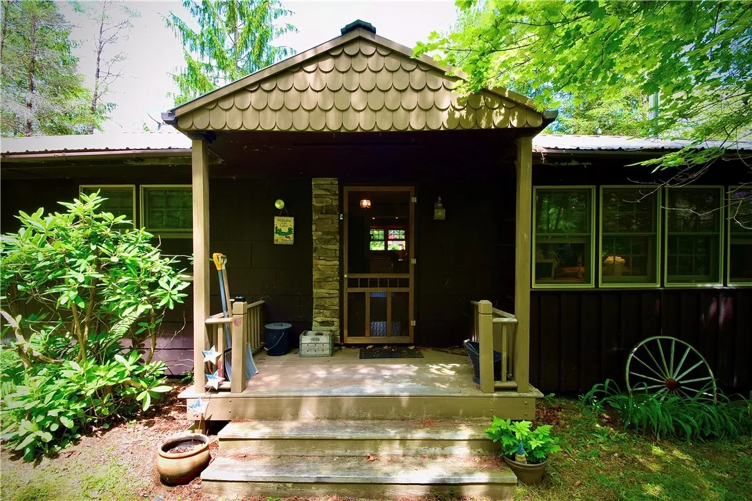 240 Trout Brook Road, Roscoe, New York 12736, New York 12736, 3 Bedrooms Bedrooms, 8 Rooms Rooms,1 BathroomBathrooms,Residential,For Sale,240 Trout Brook Road, Roscoe, New York 12736,R1621983