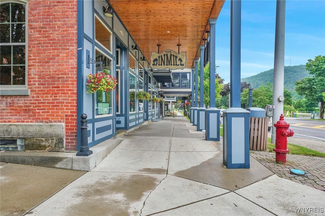 26 Washington Street, Ellicottville, New York 1473, Ellicottville, New York 14731, ,Commercial Sale,For Sale,26 Washington Street, Ellicottville, New York 1473,B1621949