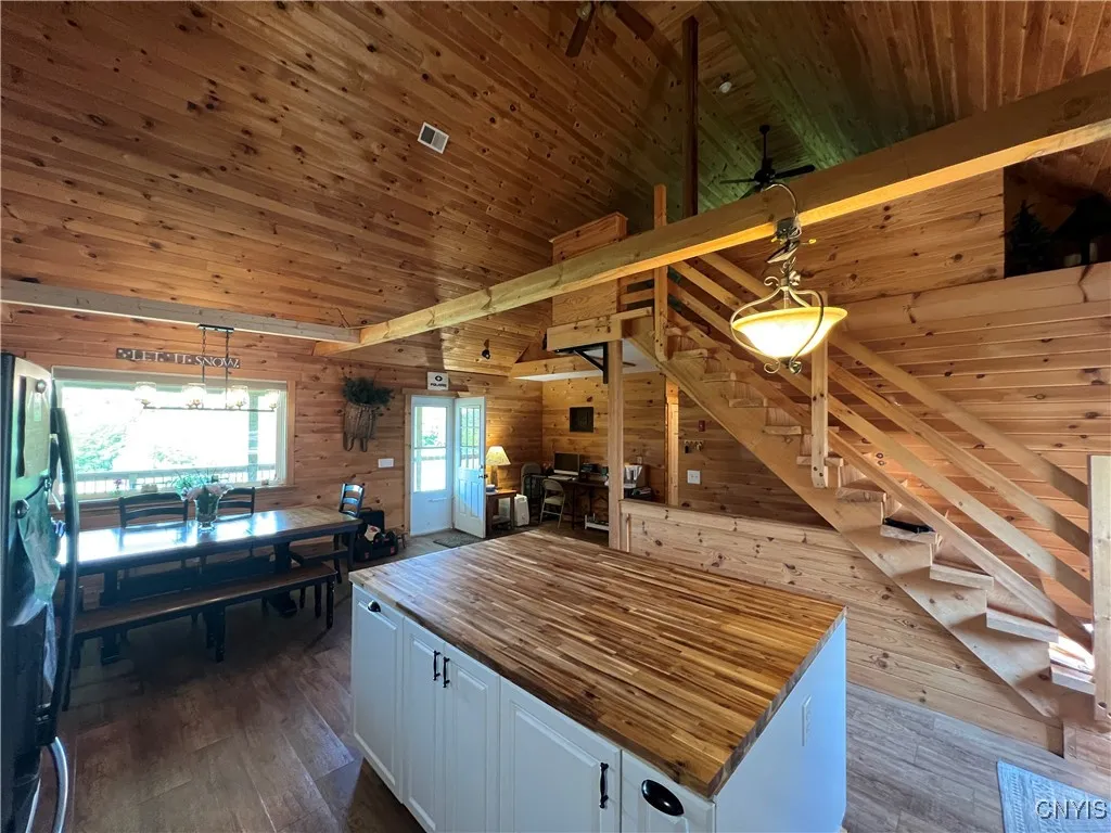49 Cat, Redfield, New York 13437, Redfield, New York 13493, 4 Bedrooms Bedrooms, 10 Rooms Rooms,3 BathroomsBathrooms,Residential,For Sale,49 Cat, Redfield, New York 13437,S1621756