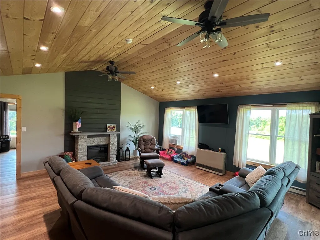 49 Cat, Redfield, New York 13437, Redfield, New York 13493, 4 Bedrooms Bedrooms, 10 Rooms Rooms,3 BathroomsBathrooms,Residential,For Sale,49 Cat, Redfield, New York 13437,S1621756
