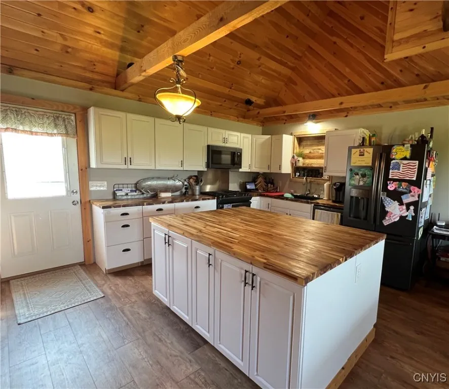 49 Cat, Redfield, New York 13437, Redfield, New York 13493, 4 Bedrooms Bedrooms, 10 Rooms Rooms,3 BathroomsBathrooms,Residential,For Sale,49 Cat, Redfield, New York 13437,S1621756