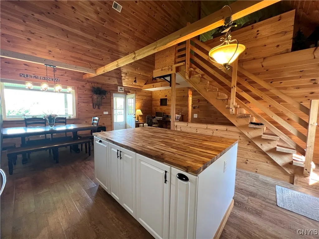 49 Cat, Redfield, New York 13437, Redfield, New York 13493, 4 Bedrooms Bedrooms, 10 Rooms Rooms,3 BathroomsBathrooms,Residential,For Sale,49 Cat, Redfield, New York 13437,S1621756
