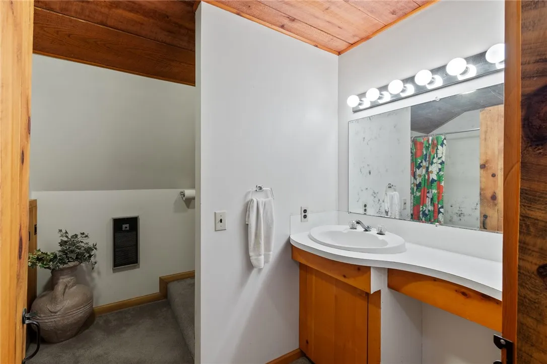 4967 County Road 37, Richmond, New York 14466, Richmond, New York 14466, 4 Bedrooms Bedrooms, 6 Rooms Rooms,2 BathroomsBathrooms,Residential,For Sale,4967 County Road 37, Richmond, New York 14466,R1621744