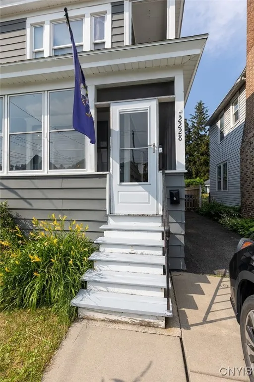 2228 - 30 Grant Boulevard 30, Syracuse, New York 1, Syracuse, New York 13208, 6 Bedrooms Bedrooms, ,2 BathroomsBathrooms,Residential,For Sale,2228 - 30 Grant Boulevard 30, Syracuse, New York 1,S1621998