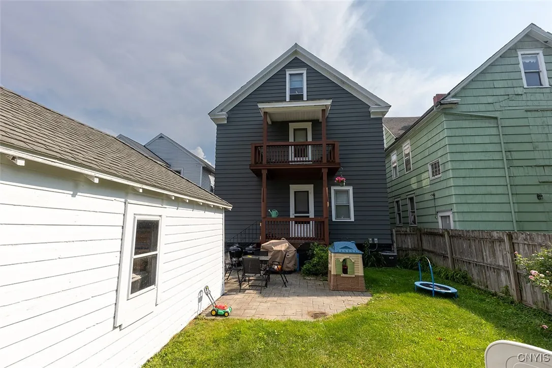 2228 - 30 Grant Boulevard 30, Syracuse, New York 1, Syracuse, New York 13208, 6 Bedrooms Bedrooms, ,2 BathroomsBathrooms,Residential,For Sale,2228 - 30 Grant Boulevard 30, Syracuse, New York 1,S1621998