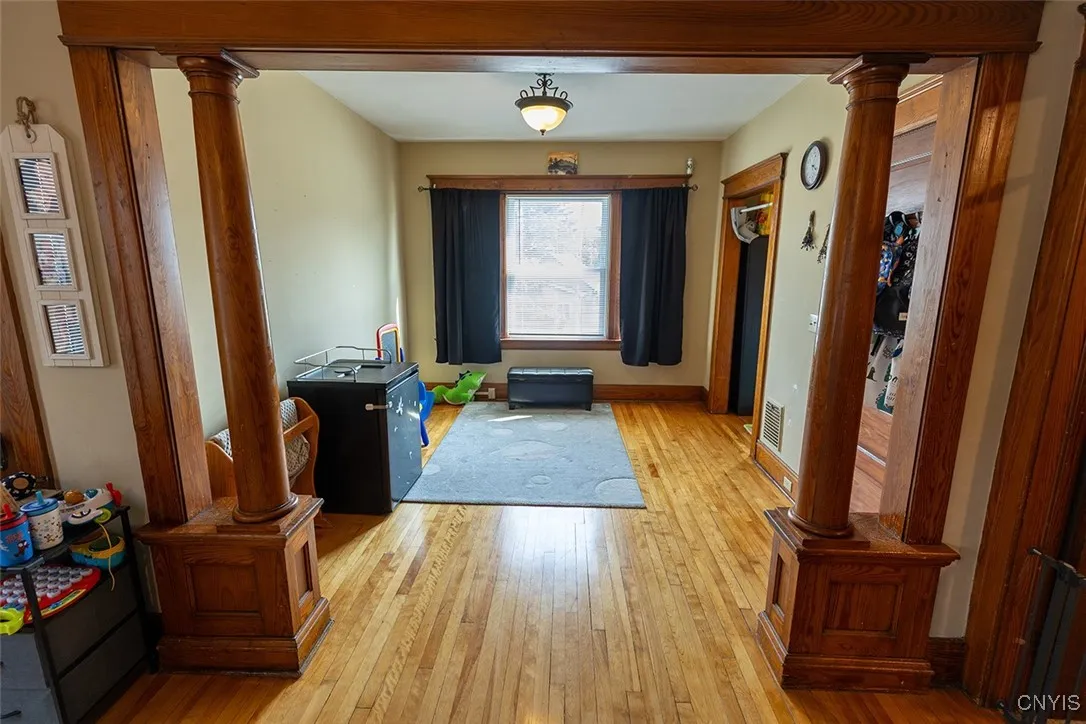 2228 - 30 Grant Boulevard 30, Syracuse, New York 1, Syracuse, New York 13208, 6 Bedrooms Bedrooms, ,2 BathroomsBathrooms,Residential,For Sale,2228 - 30 Grant Boulevard 30, Syracuse, New York 1,S1621998
