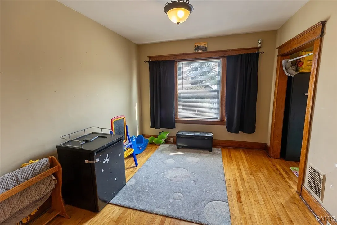 2228 - 30 Grant Boulevard 30, Syracuse, New York 1, Syracuse, New York 13208, 6 Bedrooms Bedrooms, ,2 BathroomsBathrooms,Residential,For Sale,2228 - 30 Grant Boulevard 30, Syracuse, New York 1,S1621998