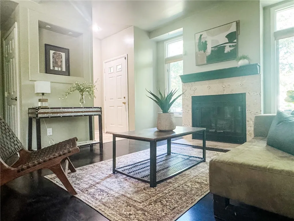124 Adams Street, Rochester, New York 14608, Rochester, New York 14608, 3 Bedrooms Bedrooms, 5 Rooms Rooms,1 BathroomBathrooms,Residential,For Sale,124 Adams Street, Rochester, New York 14608,R1620107