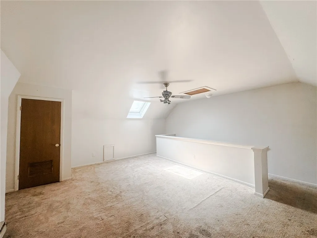 124 Adams Street, Rochester, New York 14608, Rochester, New York 14608, 3 Bedrooms Bedrooms, 5 Rooms Rooms,1 BathroomBathrooms,Residential,For Sale,124 Adams Street, Rochester, New York 14608,R1620107