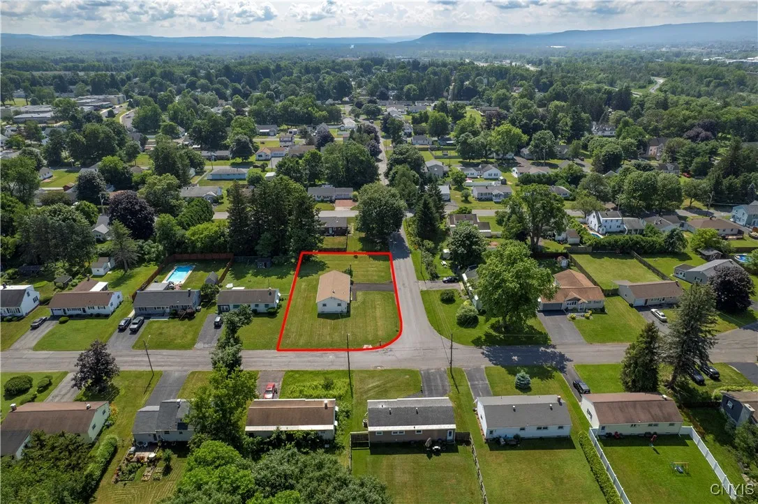 222 Wilber Street, Utica, New York 13502, Utica, New York 13502, 3 Bedrooms Bedrooms, 6 Rooms Rooms,1 BathroomBathrooms,Residential Lease,For Rent,222 Wilber Street, Utica, New York 13502,S1621987