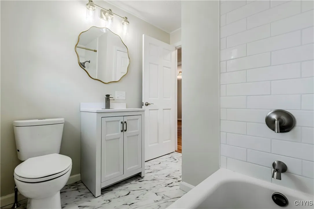 222 Wilber Street, Utica, New York 13502, Utica, New York 13502, 3 Bedrooms Bedrooms, 6 Rooms Rooms,1 BathroomBathrooms,Residential Lease,For Rent,222 Wilber Street, Utica, New York 13502,S1621987