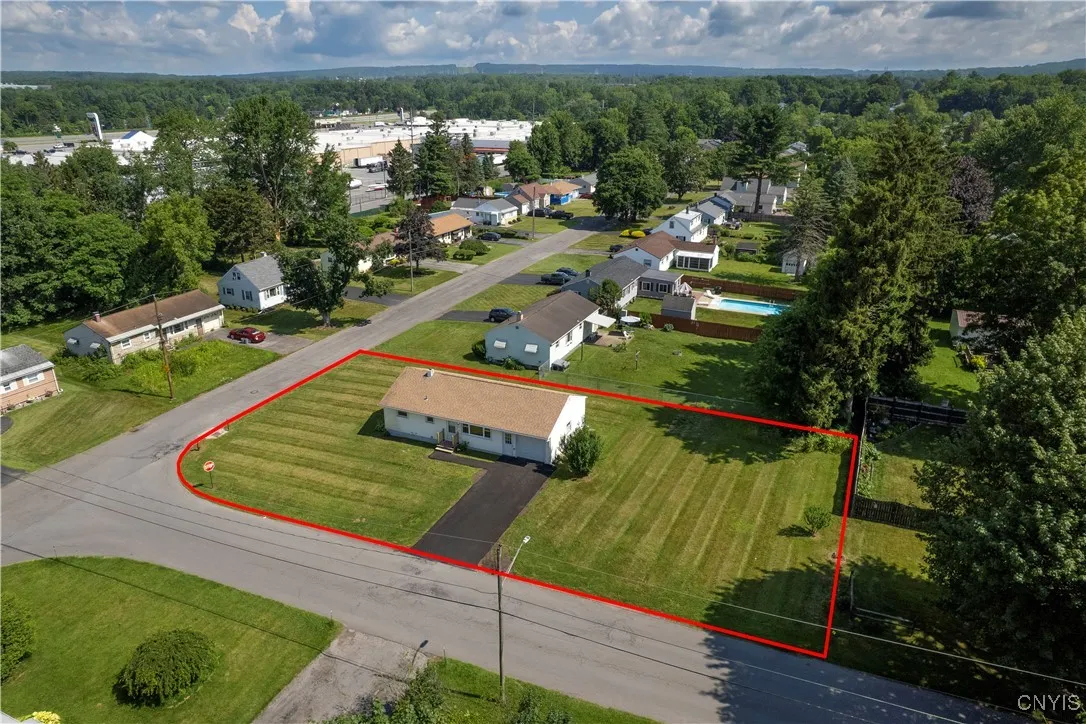 222 Wilber Street, Utica, New York 13502, Utica, New York 13502, 3 Bedrooms Bedrooms, 6 Rooms Rooms,1 BathroomBathrooms,Residential Lease,For Rent,222 Wilber Street, Utica, New York 13502,S1621987