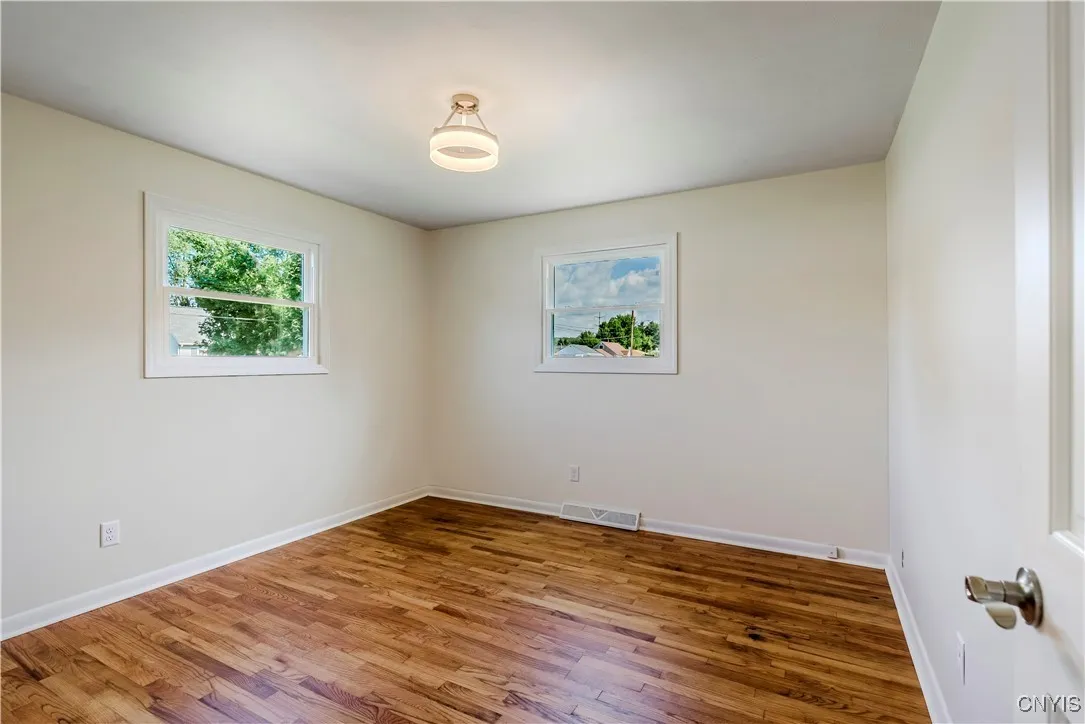 222 Wilber Street, Utica, New York 13502, Utica, New York 13502, 3 Bedrooms Bedrooms, 6 Rooms Rooms,1 BathroomBathrooms,Residential Lease,For Rent,222 Wilber Street, Utica, New York 13502,S1621987
