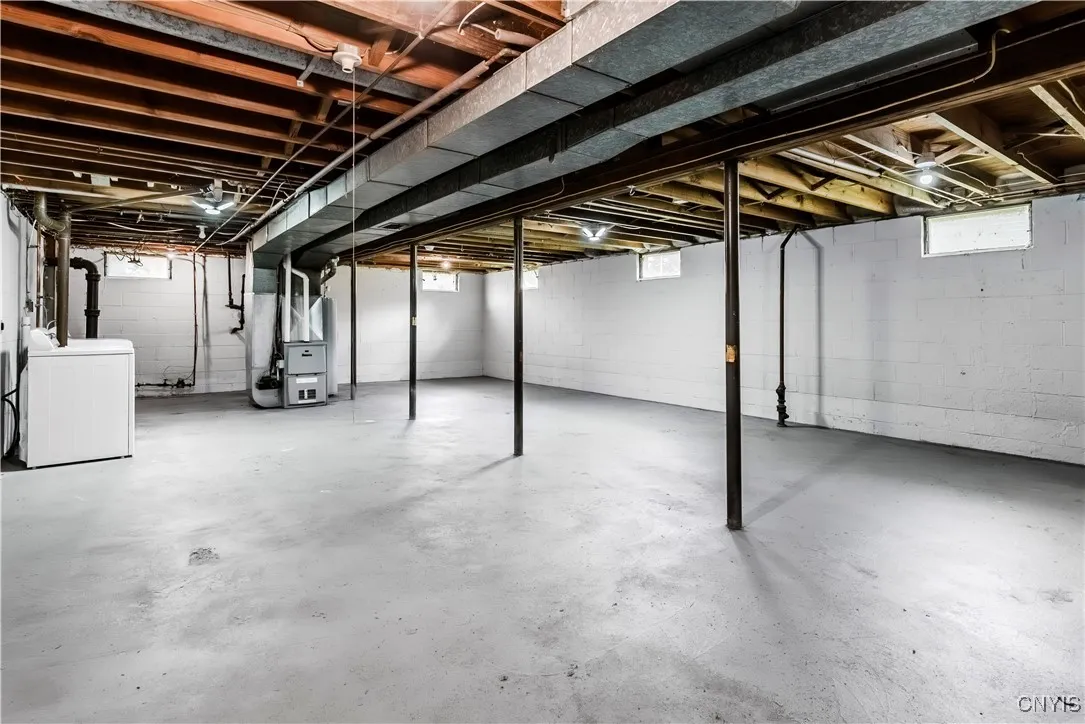 222 Wilber Street, Utica, New York 13502, Utica, New York 13502, 3 Bedrooms Bedrooms, 6 Rooms Rooms,1 BathroomBathrooms,Residential Lease,For Rent,222 Wilber Street, Utica, New York 13502,S1621987
