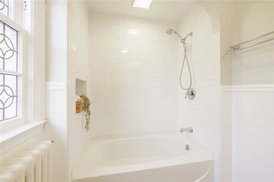 441 Claybourne Road, Brighton, New York 14618, Brighton, New York 14618, 5 Bedrooms Bedrooms, 10 Rooms Rooms,3 BathroomsBathrooms,Residential,For Sale,441 Claybourne Road, Brighton, New York 14618,R1621332