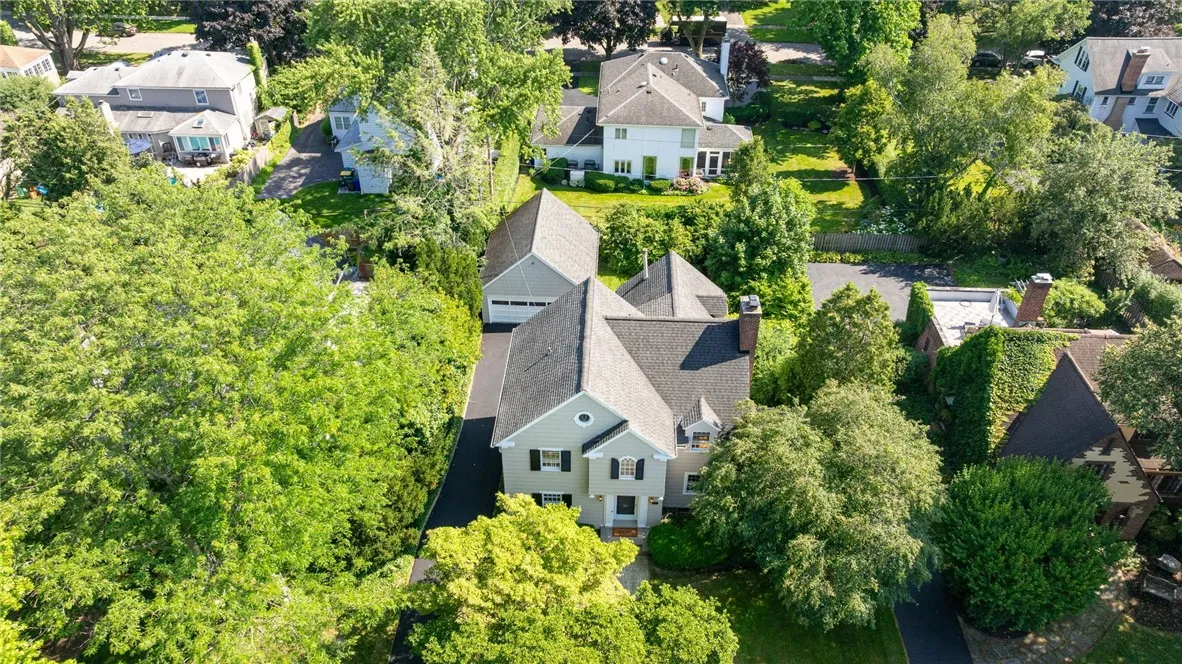 441 Claybourne Road, Brighton, New York 14618, Brighton, New York 14618, 5 Bedrooms Bedrooms, 10 Rooms Rooms,3 BathroomsBathrooms,Residential,For Sale,441 Claybourne Road, Brighton, New York 14618,R1621332