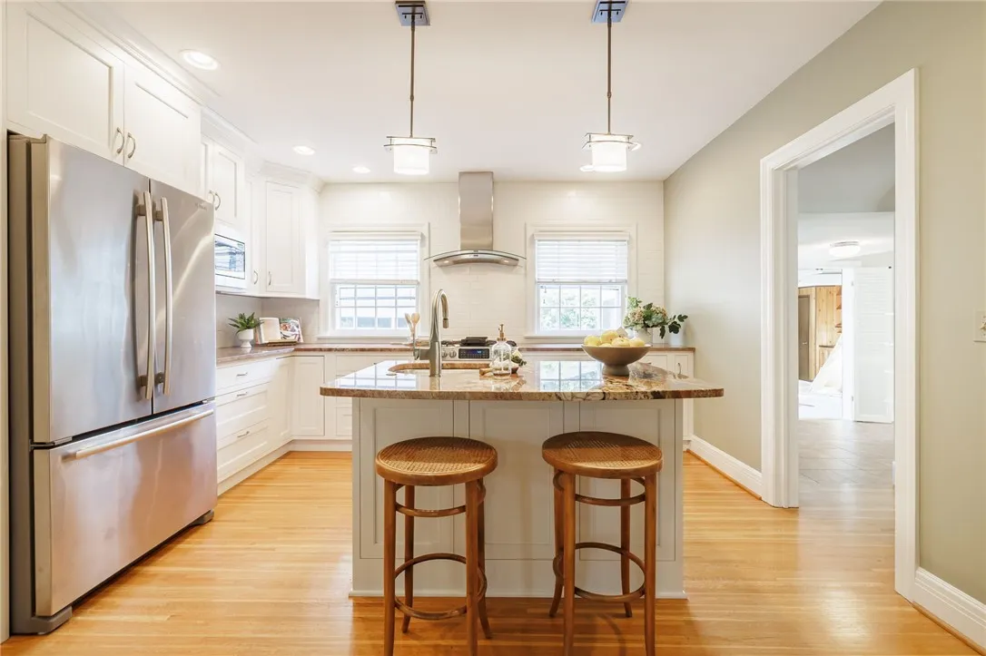 441 Claybourne Road, Brighton, New York 14618, Brighton, New York 14618, 5 Bedrooms Bedrooms, 10 Rooms Rooms,3 BathroomsBathrooms,Residential,For Sale,441 Claybourne Road, Brighton, New York 14618,R1621332