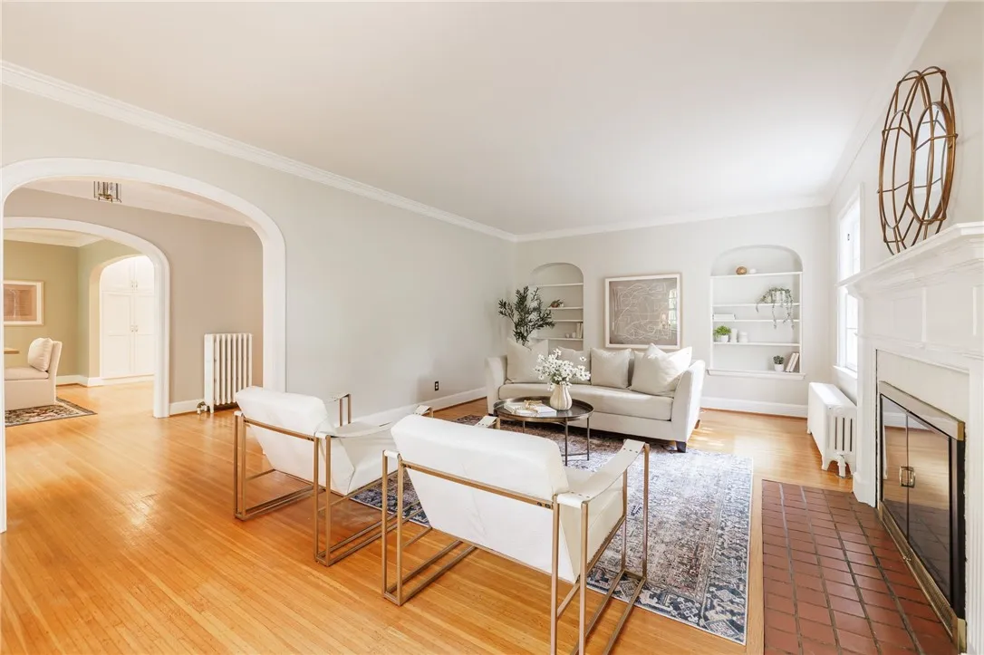 441 Claybourne Road, Brighton, New York 14618, Brighton, New York 14618, 5 Bedrooms Bedrooms, 10 Rooms Rooms,3 BathroomsBathrooms,Residential,For Sale,441 Claybourne Road, Brighton, New York 14618,R1621332