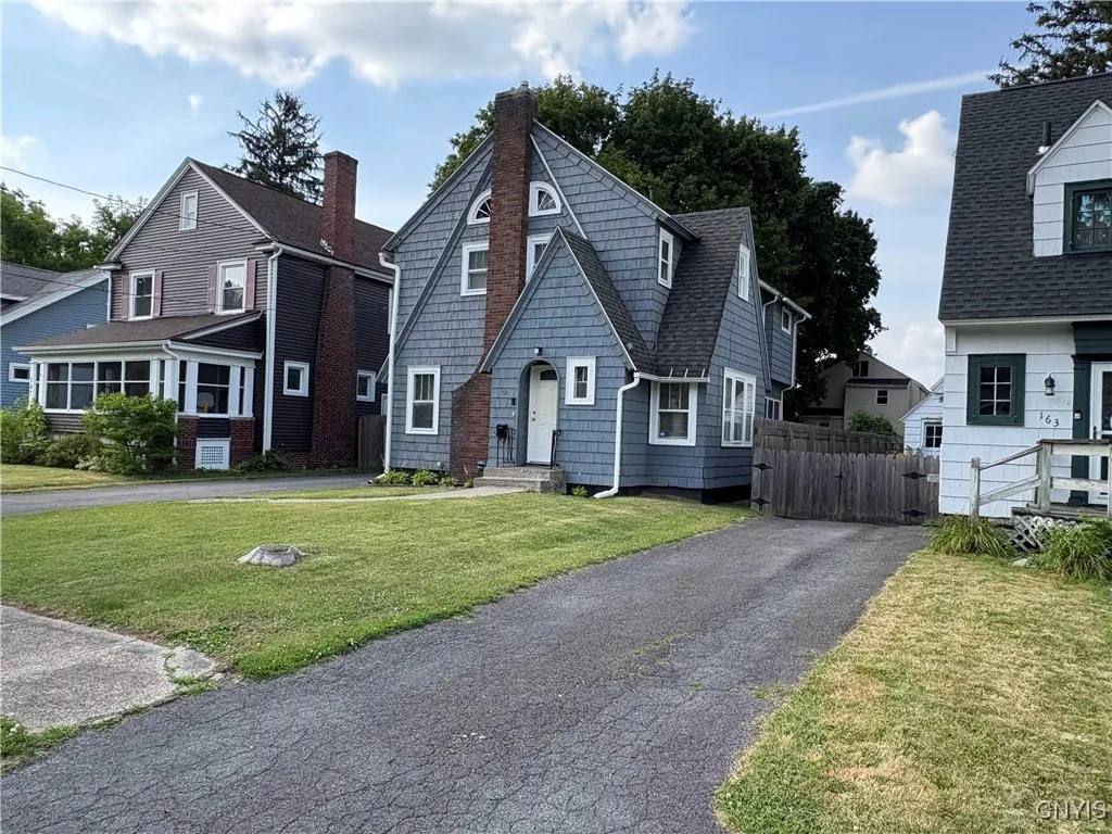 153 Milnor Avenue, Syracuse, New York 13224, Syracuse, New York 13224, 4 Bedrooms Bedrooms, 8 Rooms Rooms,1 BathroomBathrooms,Residential,For Sale,153 Milnor Avenue, Syracuse, New York 13224,S1620835