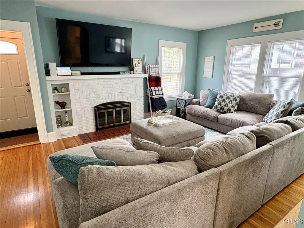 153 Milnor Avenue, Syracuse, New York 13224, Syracuse, New York 13224, 4 Bedrooms Bedrooms, 8 Rooms Rooms,1 BathroomBathrooms,Residential,For Sale,153 Milnor Avenue, Syracuse, New York 13224,S1620835