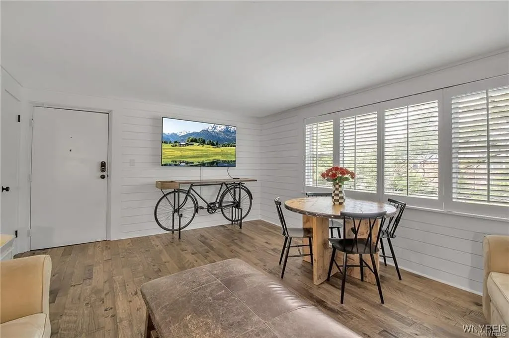 72 Old Lyme Drive 3, Amherst, New York 14221, Amherst, New York 14221, 2 Bedrooms Bedrooms, 5 Rooms Rooms,1 BathroomBathrooms,Residential,For Sale,72 Old Lyme Drive 3, Amherst, New York 14221,B1622008