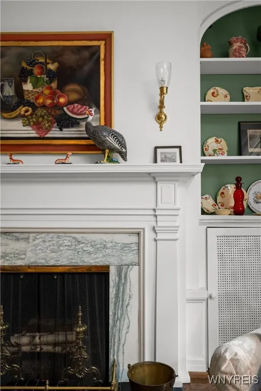 107 Oakland Place 1, Buffalo, New York 14222, Buffalo, New York 14222, 2 Bedrooms Bedrooms, 9 Rooms Rooms,2 BathroomsBathrooms,Residential,For Sale,107 Oakland Place 1, Buffalo, New York 14222,B1619249