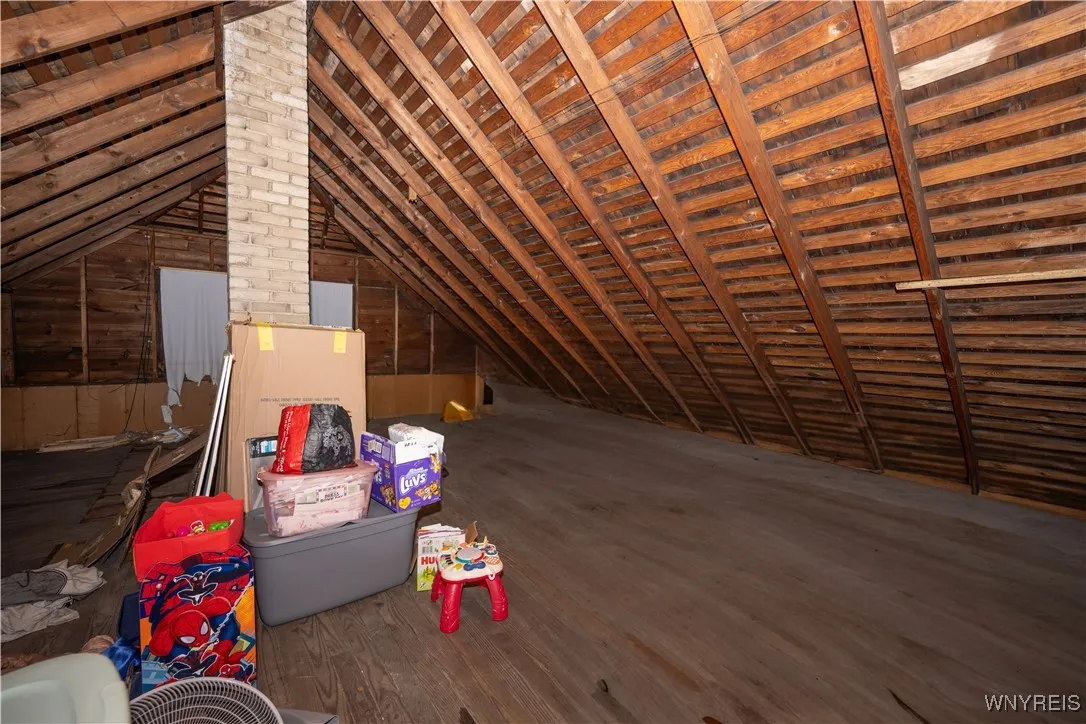 181 Ericson Avenue, Buffalo, New York 14215, Buffalo, New York 14215, 3 Bedrooms Bedrooms, 6 Rooms Rooms,1 BathroomBathrooms,Residential,For Sale,181 Ericson Avenue, Buffalo, New York 14215,B1619199