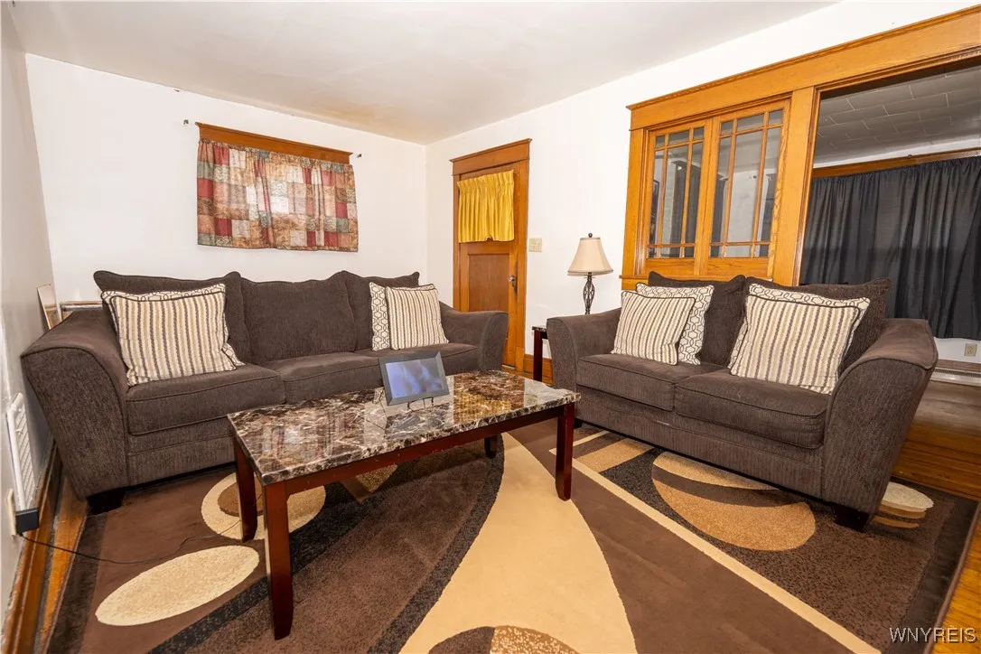 181 Ericson Avenue, Buffalo, New York 14215, Buffalo, New York 14215, 3 Bedrooms Bedrooms, 6 Rooms Rooms,1 BathroomBathrooms,Residential,For Sale,181 Ericson Avenue, Buffalo, New York 14215,B1619199