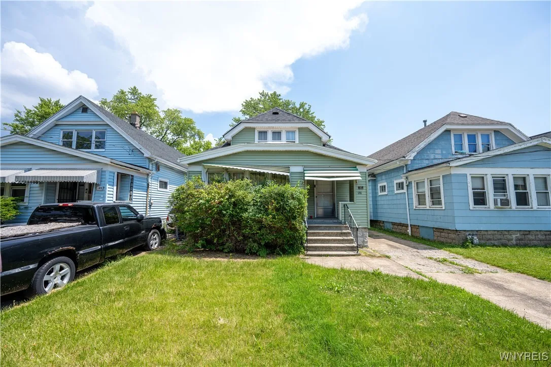 181 Ericson Avenue, Buffalo, New York 14215, Buffalo, New York 14215, 3 Bedrooms Bedrooms, 6 Rooms Rooms,1 BathroomBathrooms,Residential,For Sale,181 Ericson Avenue, Buffalo, New York 14215,B1619199