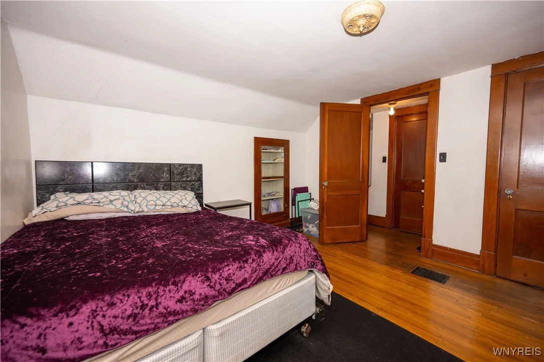 181 Ericson Avenue, Buffalo, New York 14215, Buffalo, New York 14215, 3 Bedrooms Bedrooms, 6 Rooms Rooms,1 BathroomBathrooms,Residential,For Sale,181 Ericson Avenue, Buffalo, New York 14215,B1619199