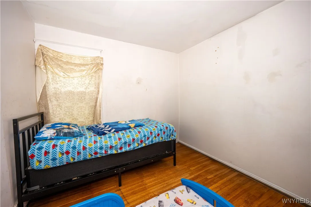 181 Ericson Avenue, Buffalo, New York 14215, Buffalo, New York 14215, 3 Bedrooms Bedrooms, 6 Rooms Rooms,1 BathroomBathrooms,Residential,For Sale,181 Ericson Avenue, Buffalo, New York 14215,B1619199