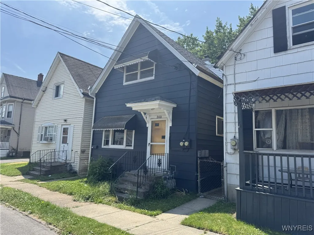 360 Longnecker Street, Buffalo, New York 14206, Buffalo, New York 14206, 3 Bedrooms Bedrooms, ,2 BathroomsBathrooms,Residential,For Sale,360 Longnecker Street, Buffalo, New York 14206,B1619887