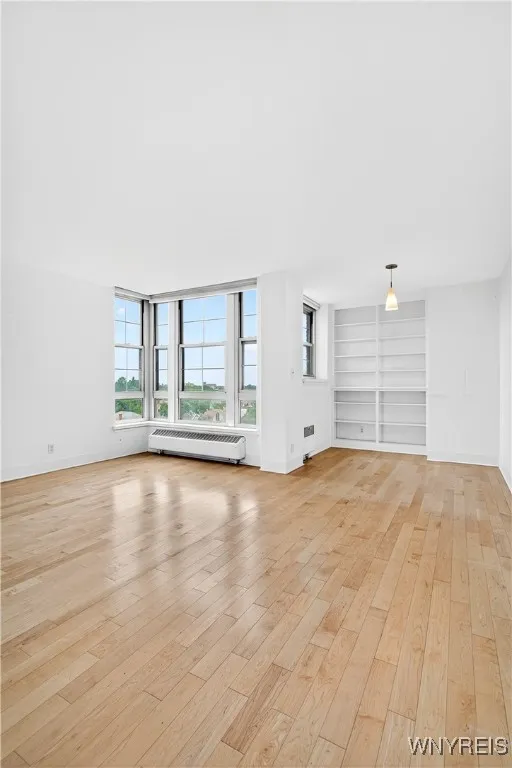 Buffalo, New York 14222, 2 Bedrooms Bedrooms, 8 Rooms Rooms,2 BathroomsBathrooms,Residential,For Sale,B1619548