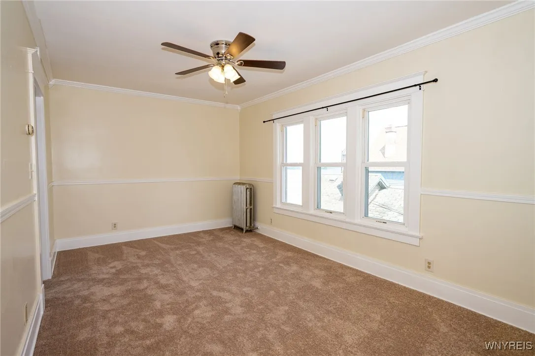 2363 Niagara Street, Buffalo, New York 14207, Buffalo, New York 14207, 7 Bedrooms Bedrooms, ,3 BathroomsBathrooms,Residential,For Sale,2363 Niagara Street, Buffalo, New York 14207,B1621680