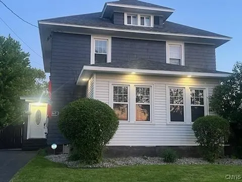 567 Grant Boulevard, Syracuse, New York 13203, Syracuse, New York 13203, 3 Bedrooms Bedrooms, 8 Rooms Rooms,1 BathroomBathrooms,Residential,For Sale,567 Grant Boulevard, Syracuse, New York 13203,S1621839