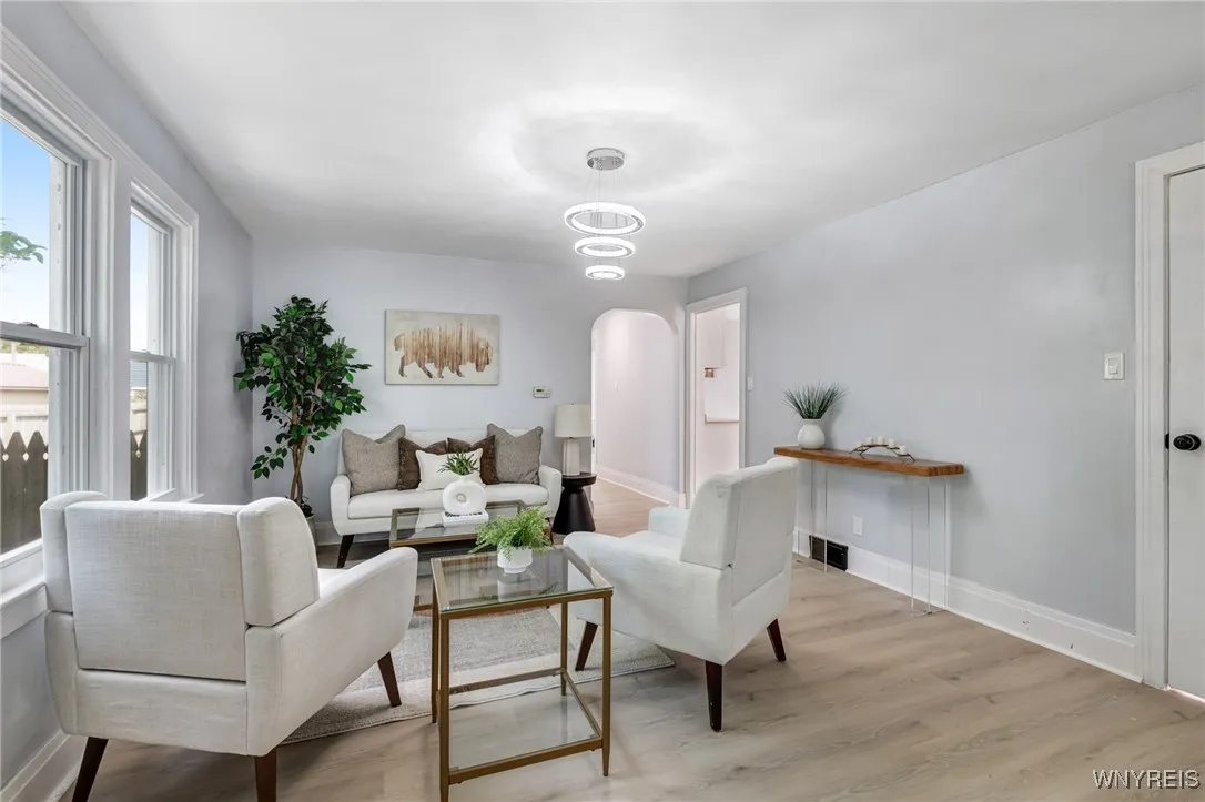 185 North Pleasant Parkway, Cheektowaga, New York, Cheektowaga, New York 14206, 4 Bedrooms Bedrooms, 9 Rooms Rooms,1 BathroomBathrooms,Residential,For Sale,185 North Pleasant Parkway, Cheektowaga, New York ,B1621750
