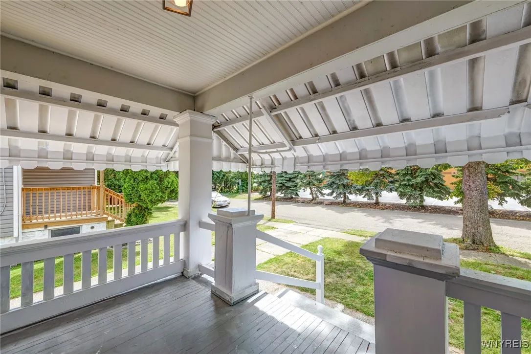 185 North Pleasant Parkway, Cheektowaga, New York, Cheektowaga, New York 14206, 4 Bedrooms Bedrooms, 9 Rooms Rooms,1 BathroomBathrooms,Residential,For Sale,185 North Pleasant Parkway, Cheektowaga, New York ,B1621750