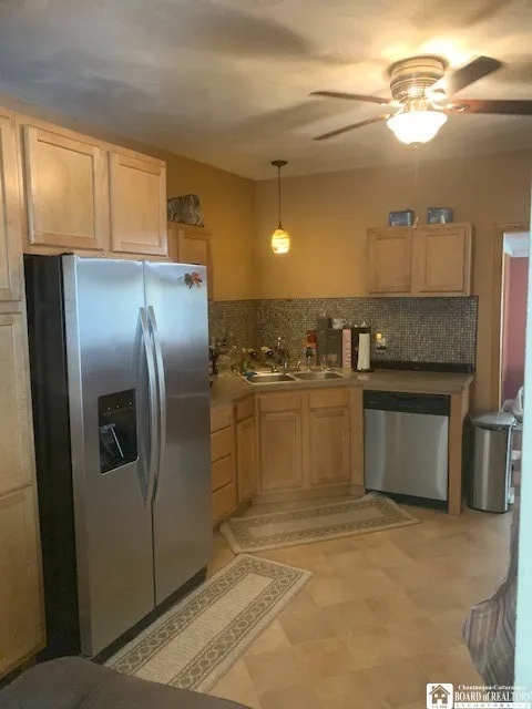 6 Dean Street, Randolph, New York 14772, Randolph, New York 14772, 2 Bedrooms Bedrooms, 9 Rooms Rooms,2 BathroomsBathrooms,Residential,For Sale,6 Dean Street, Randolph, New York 14772,R1621149