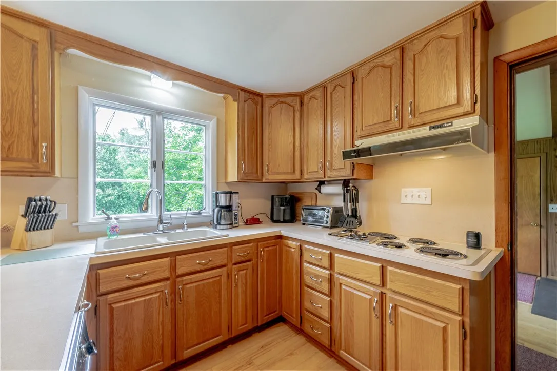 2412 Spencerport Road, Ogden, New York 14559, Ogden, New York 14559, 4 Bedrooms Bedrooms, 7 Rooms Rooms,1 BathroomBathrooms,Residential,For Sale,2412 Spencerport Road, Ogden, New York 14559,R1621841