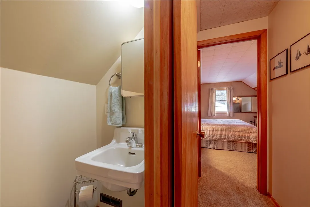 2412 Spencerport Road, Ogden, New York 14559, Ogden, New York 14559, 4 Bedrooms Bedrooms, 7 Rooms Rooms,1 BathroomBathrooms,Residential,For Sale,2412 Spencerport Road, Ogden, New York 14559,R1621841